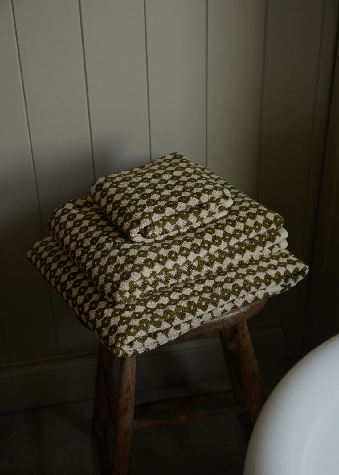 Hanna Bath Towel