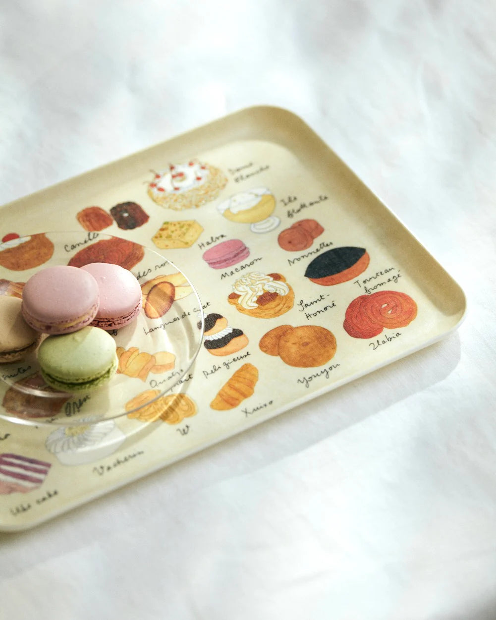 Linen Tray, Gateau