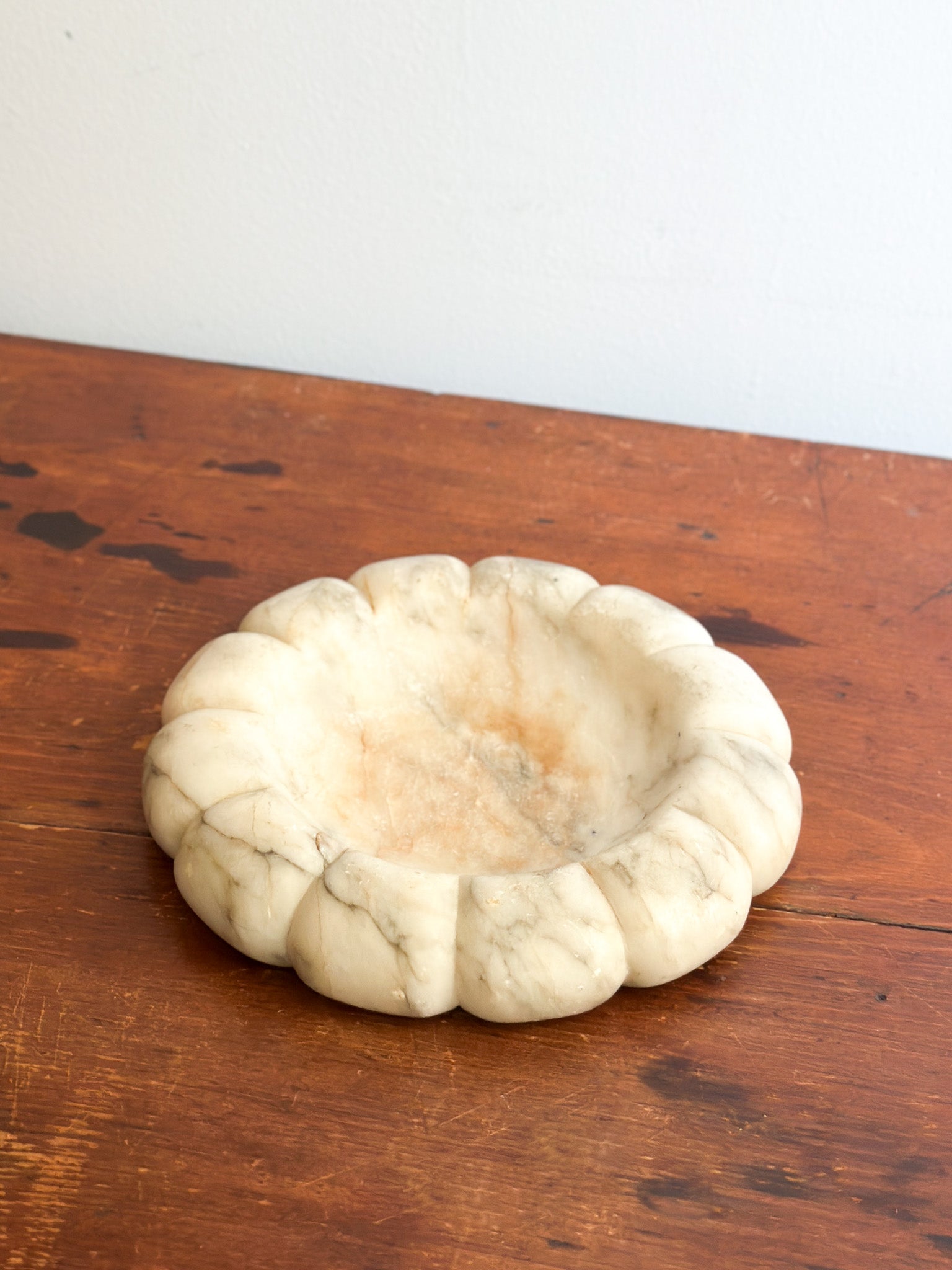 Vintage Marble Petals Catchall