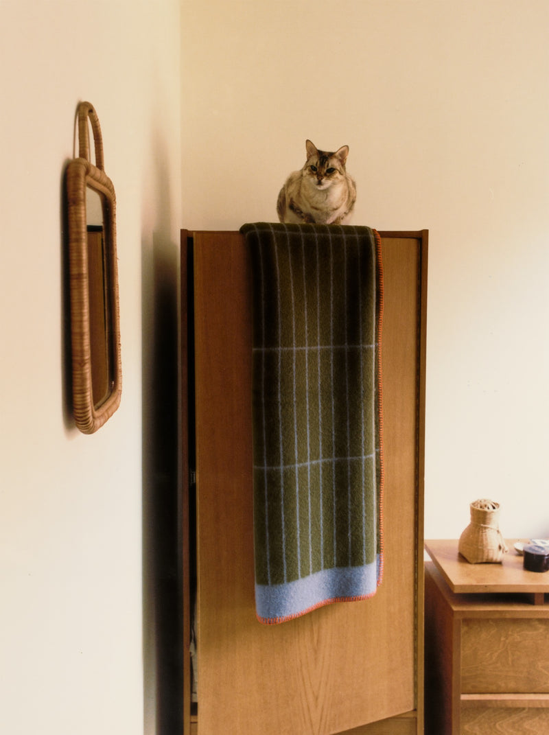 Kassett Wool Throw, Moss Green/Light Blue Grey