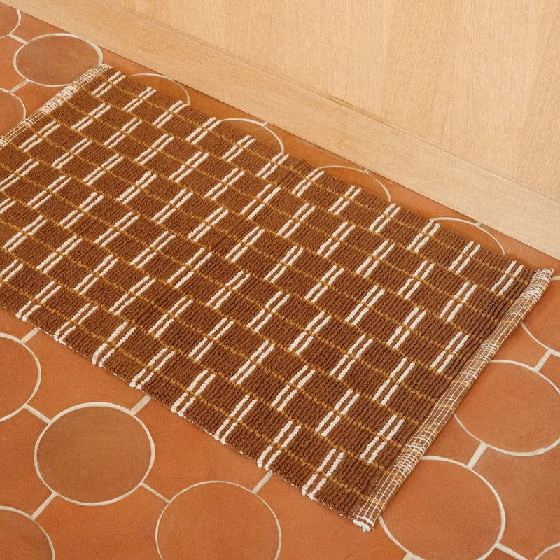 Lupe Kitchen / Bath Mat, Brown
