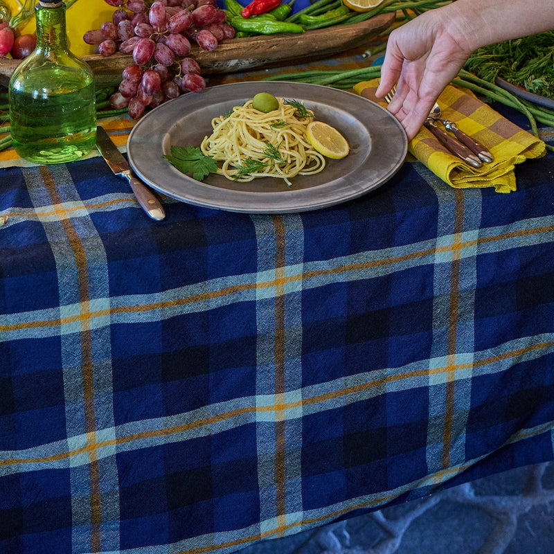 Charleston Plaid Tablecloth, Azurite