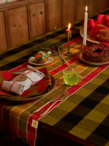 Court Plaid Table Runner, Noel