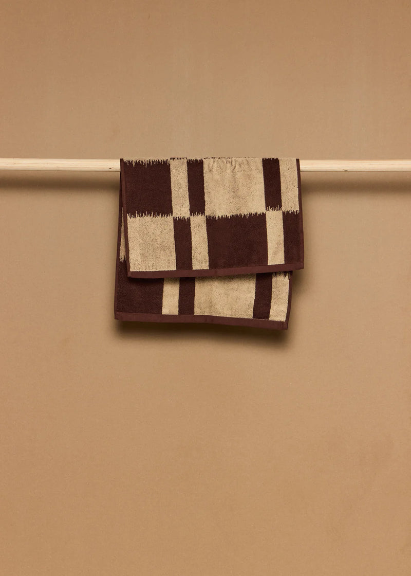 Karin Hand Towel
