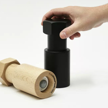 Atlas Grinder