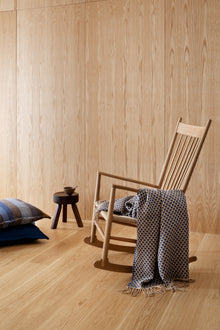 Røros Tweed - Isak Throw, Far Away Blue